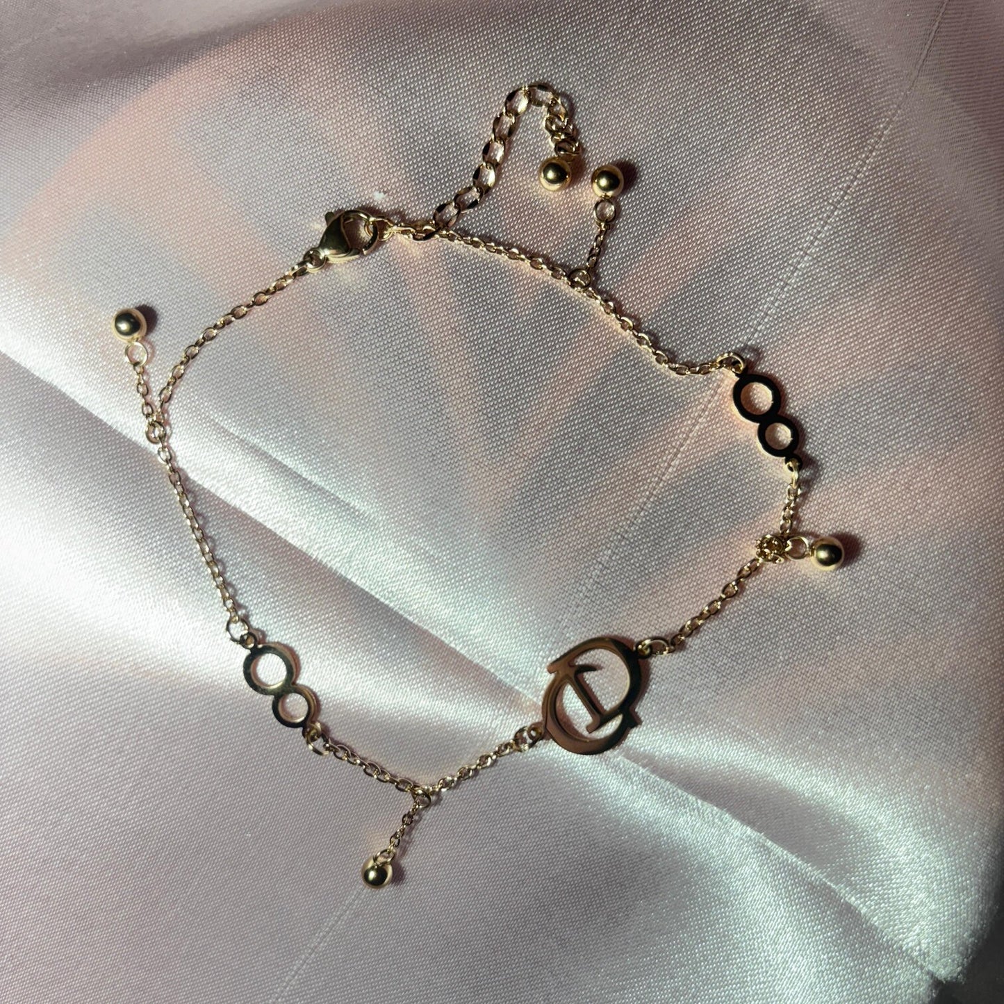 Gold Charm Bracelet - B002