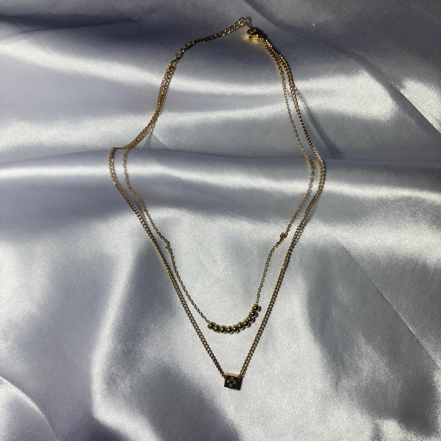Double Layered Necklace - N010
