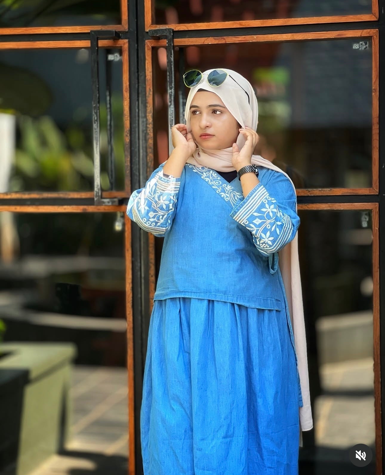 DENIM EMBROIDERY SKIRT AND TOP