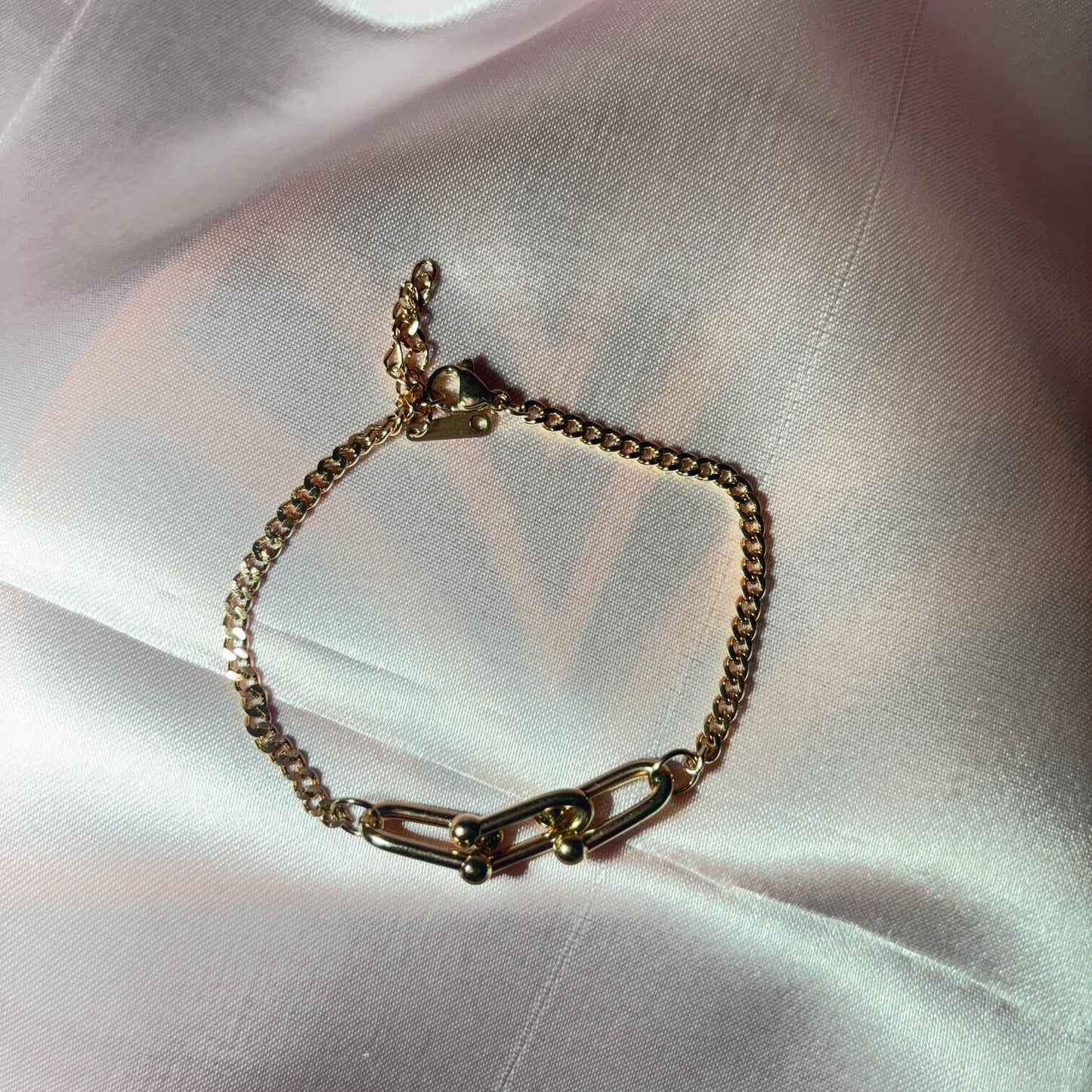 Gold Charm Bracelet - B003