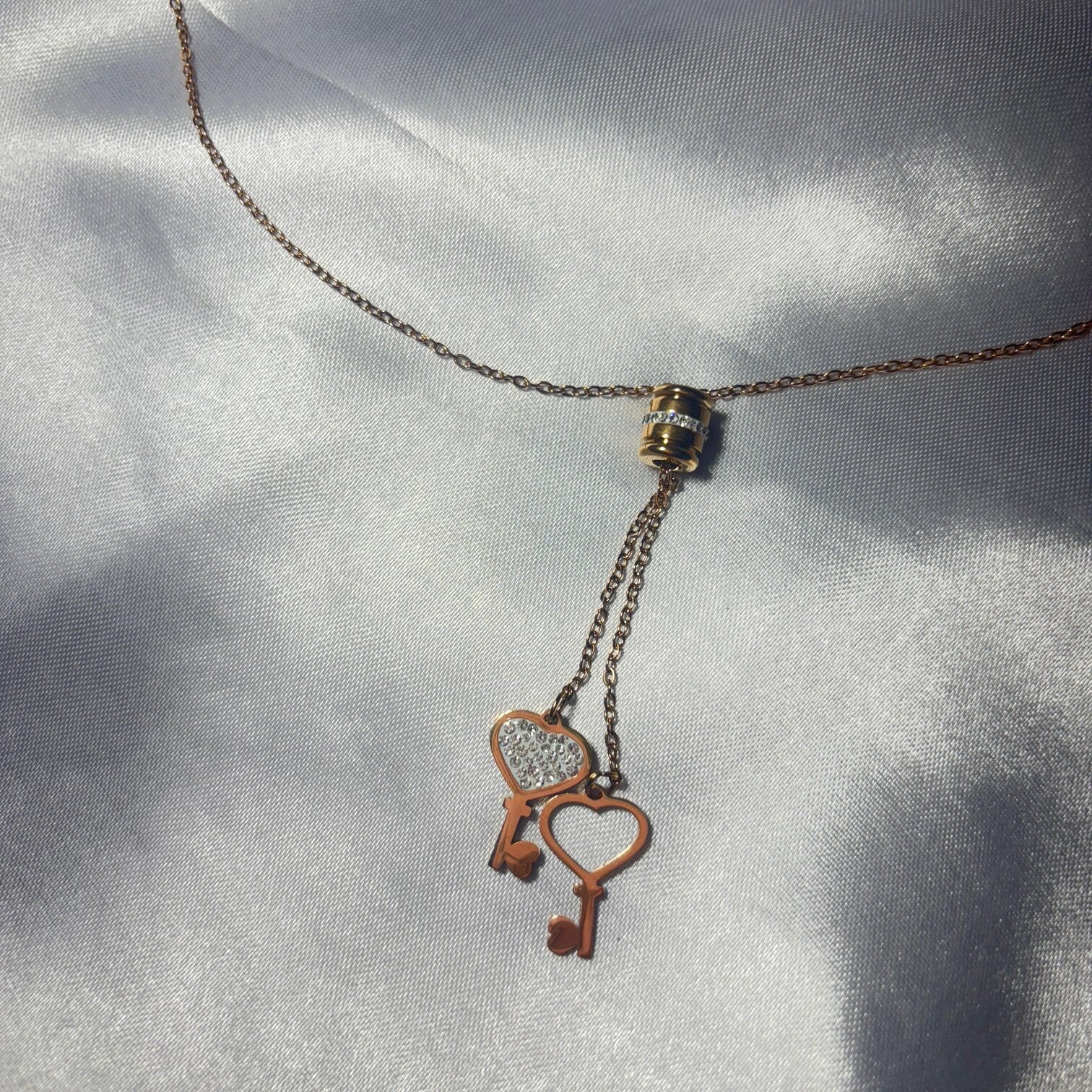 Romantic Pendant necklace Necklace - N011