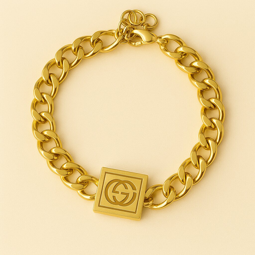 Gold Charm Bracelet - B005
