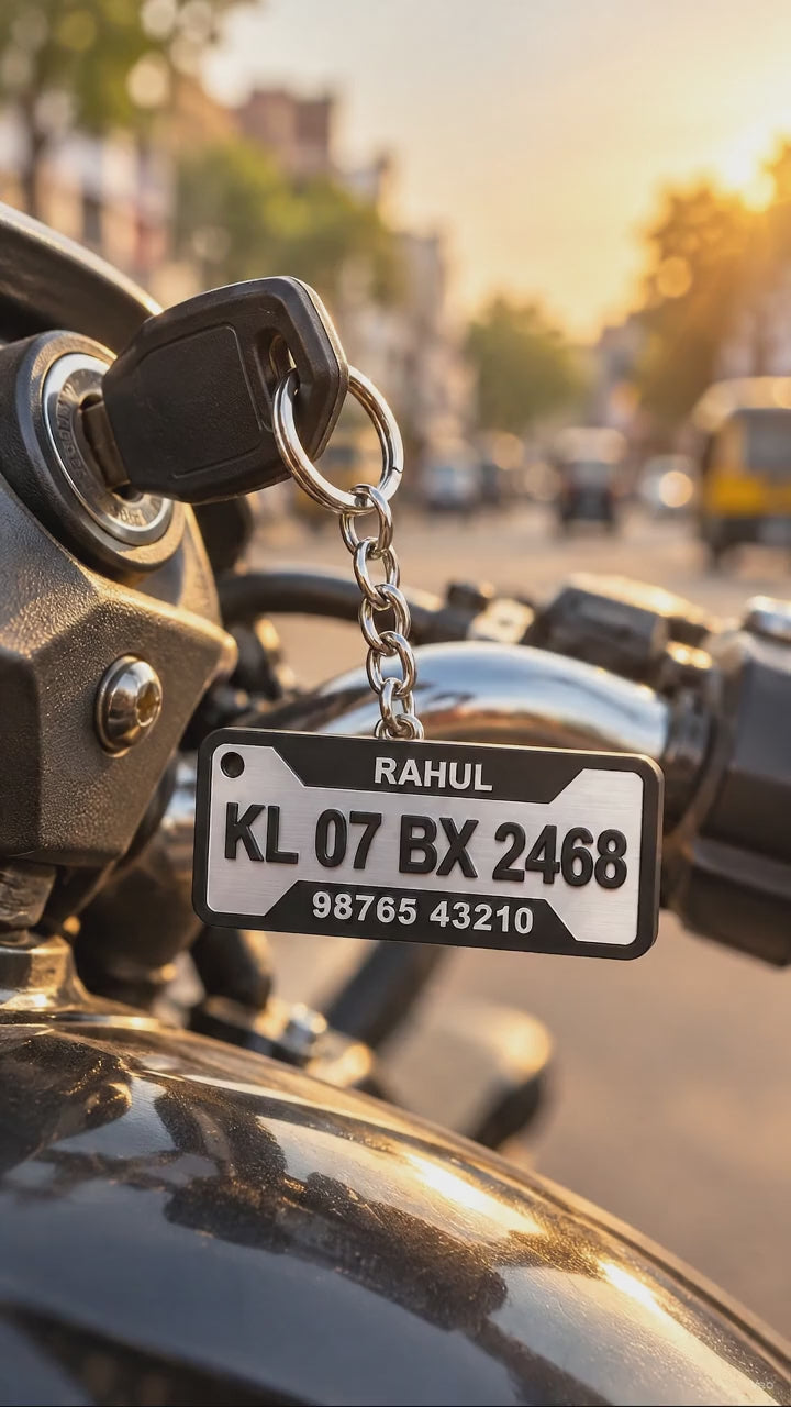 Your number on your keys: a number plate keychain with a car key
