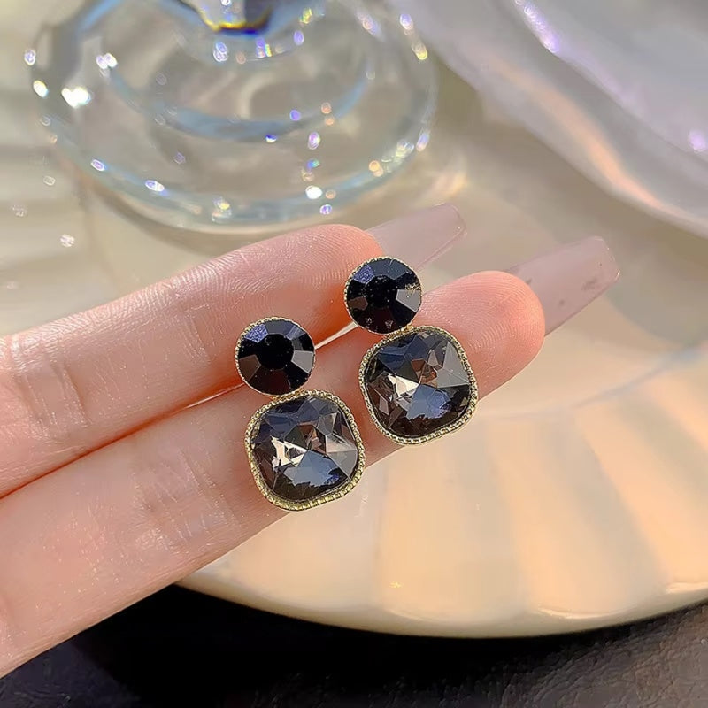 Black Premium Korean Earrings - K018