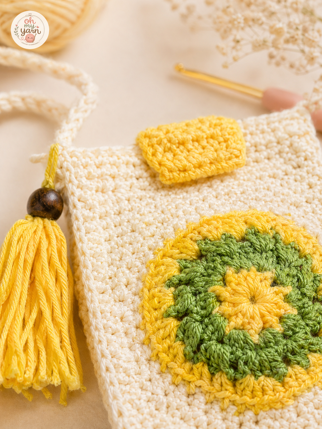 Granny Square Sunflower Sling — Detail