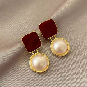 Red Pearl Geometric Pattern - K023